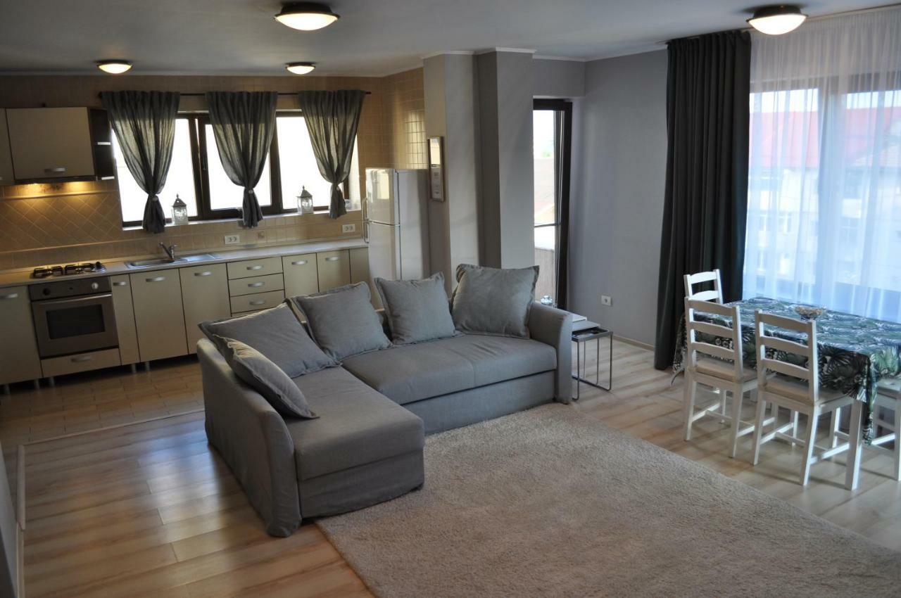 Sleep & Fly Apartment Otopeni Exterior foto